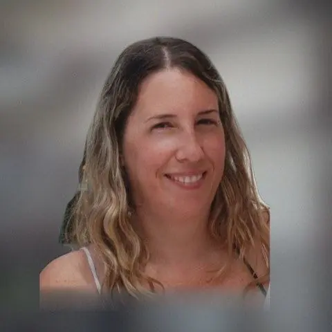 Veronica G.